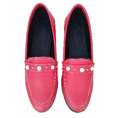mocasines rojos-min