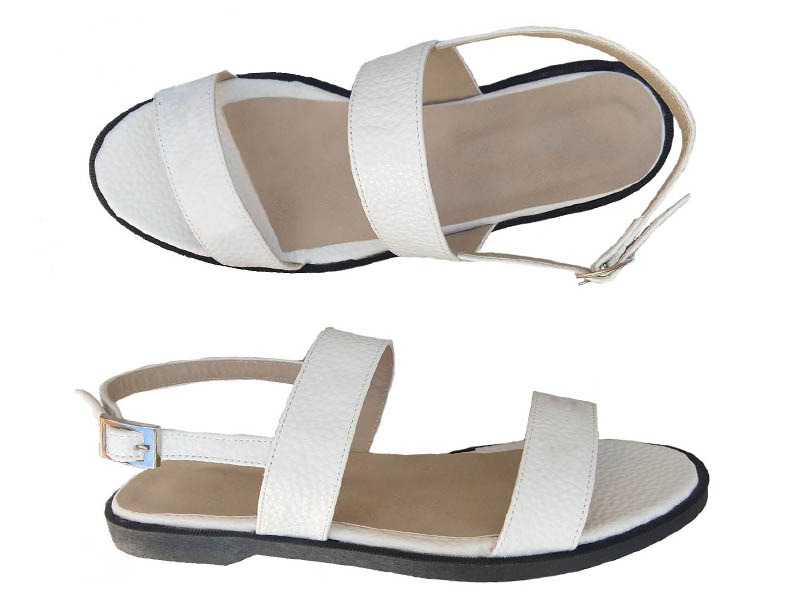 sandalias blancas
