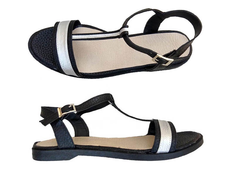 sandalias negras y plata