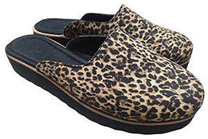 zuecos animal print